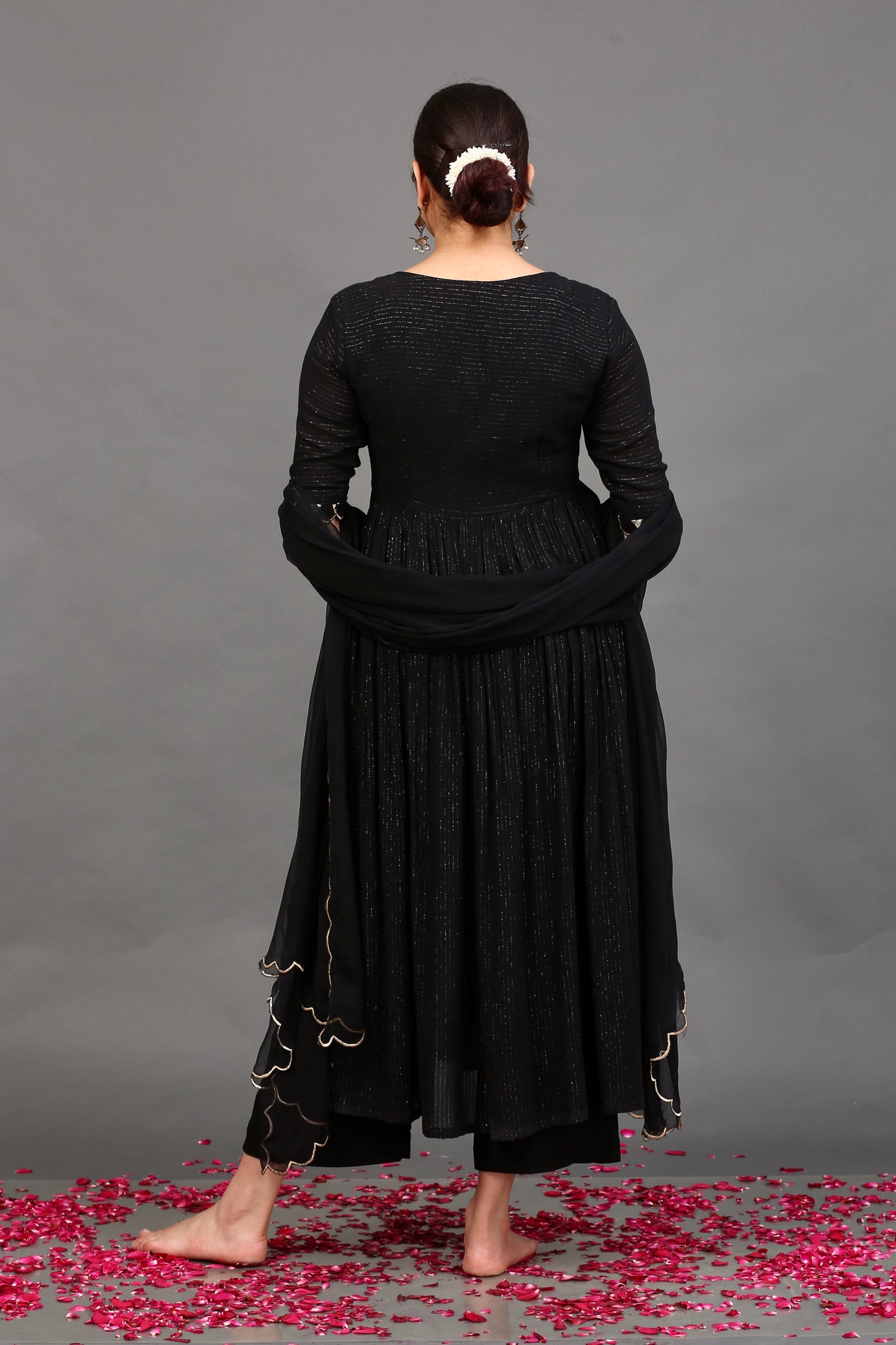 The Zari Raag Kurta (Only Kurta)