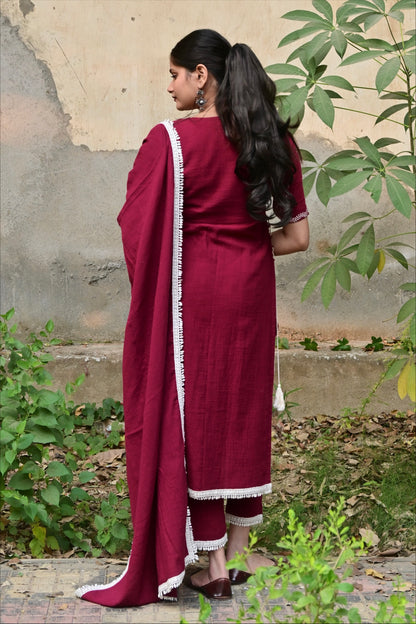 Magenta Pink Lotus Embroidered High Slit Kurta Set