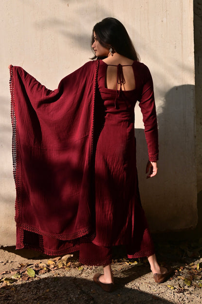 Gulaab-e-Noor Suit Set (Full Sleeves)