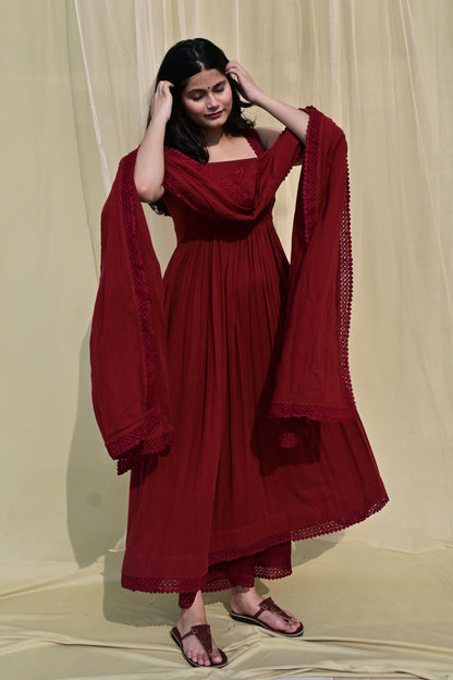 Gulaab-e-Noor Suit Set (Flared)