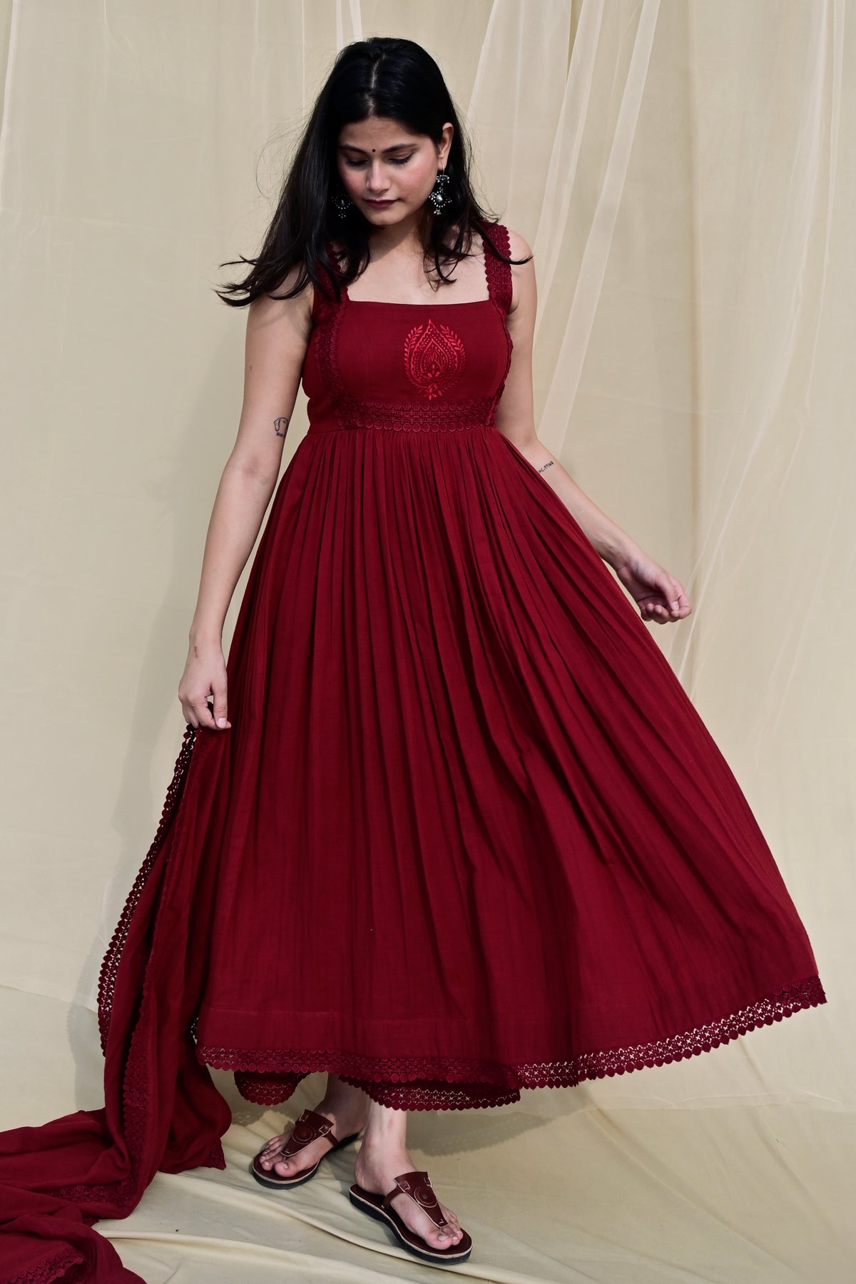 Gulaab-e-Noor Suit Set (Flared)