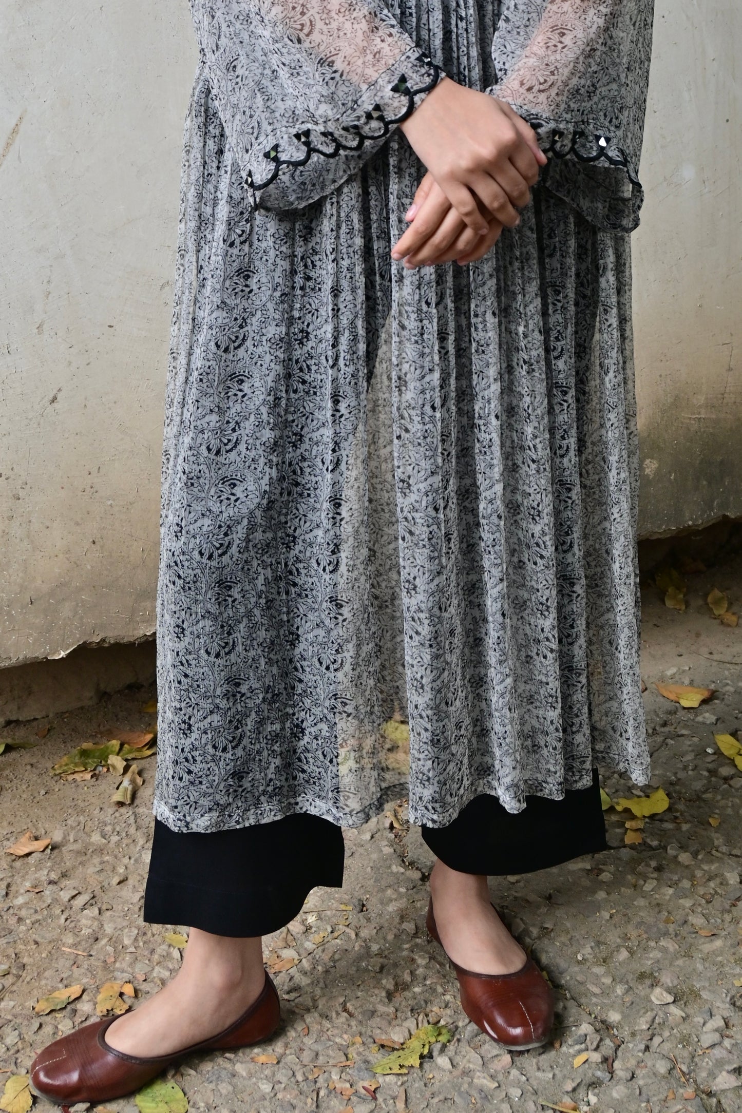 Grey Wisper Suit Set