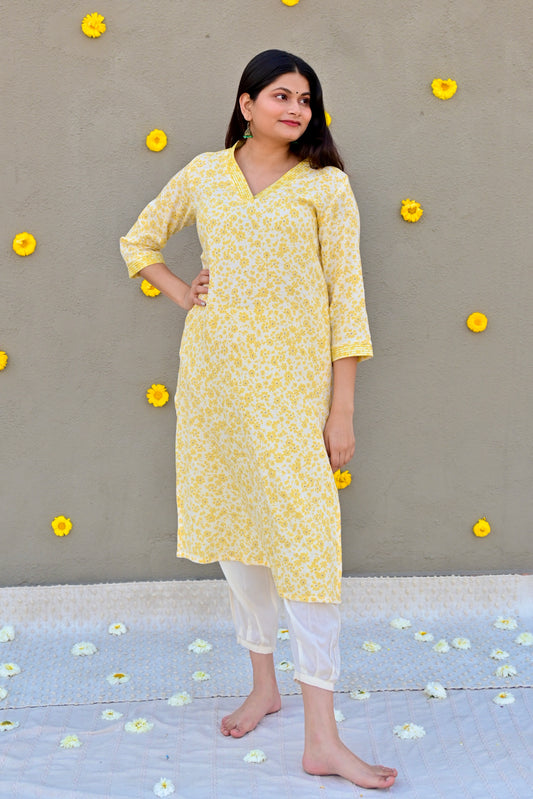 Sunlit bloom cotton kurta (Only Kurta)