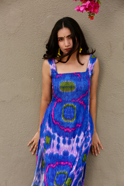 Blue bloom sleeveless kurta & palazzo pants