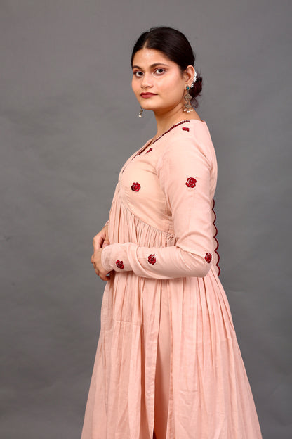 Peachy nude rose set