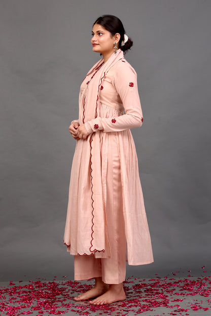 Peachy nude rose set