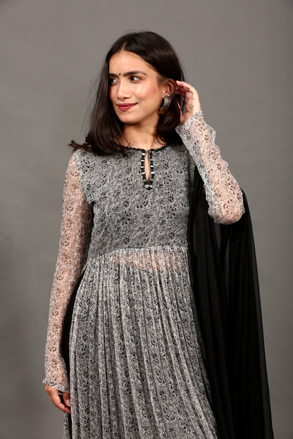 Grey high slit kurta, black pants & dupatta