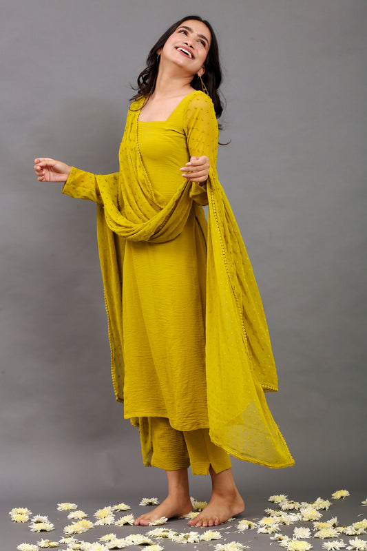Lemon green full sleeves kurta pants & dupatta (Set of 3)