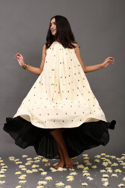 Off white & black printed sleeveless dress